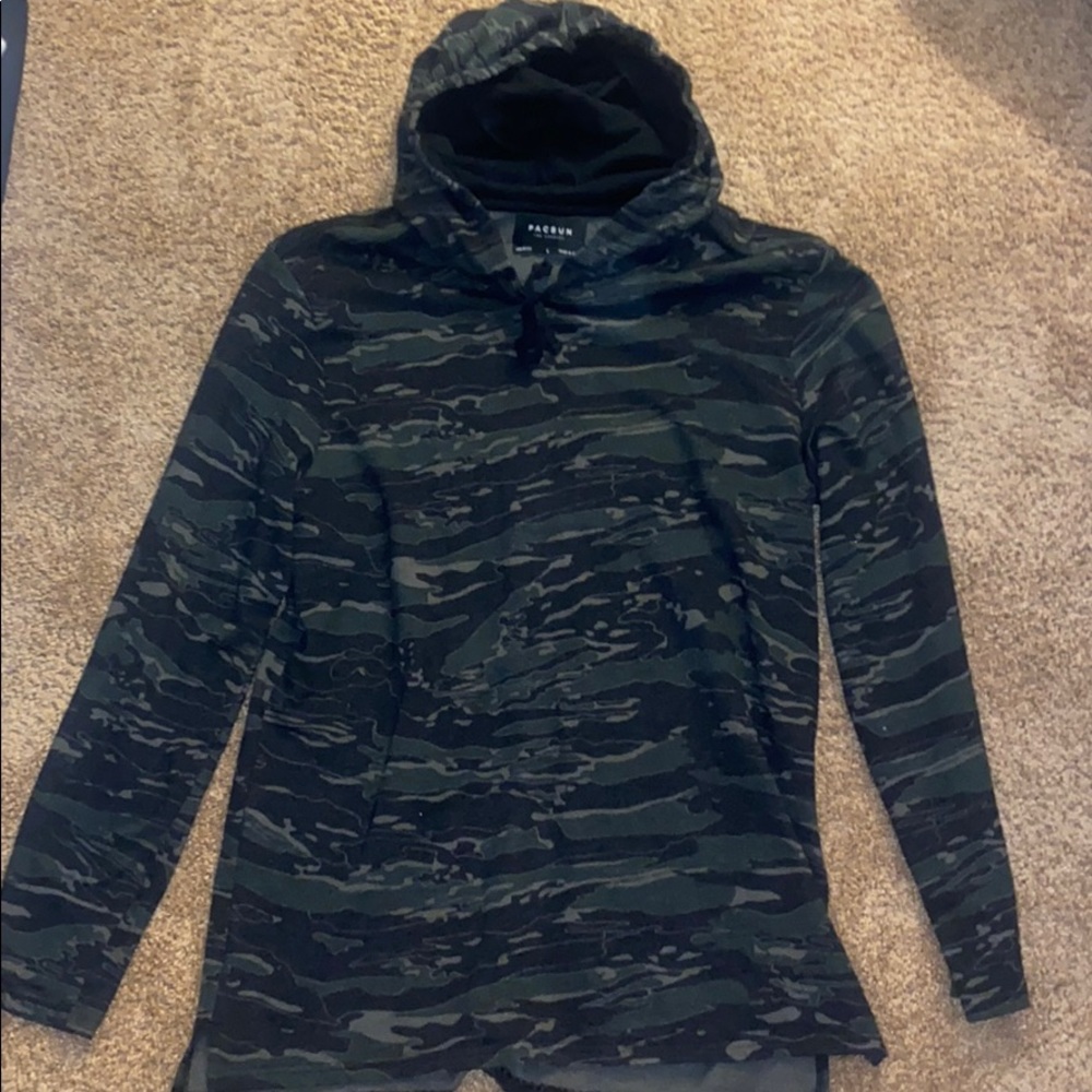 camo jacket from pacsun